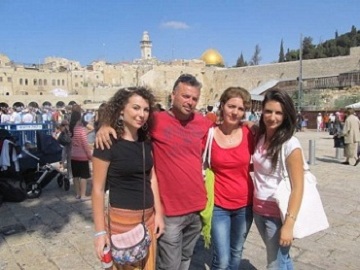 Daniel and Iulia Stanger, Adelina and Oana, on a recent visit to Jerusalem